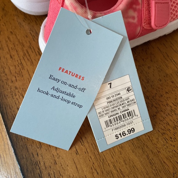 Toddler girl pink water shoes - Picture 2 of 3